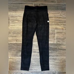 Vuori Daily Leggings